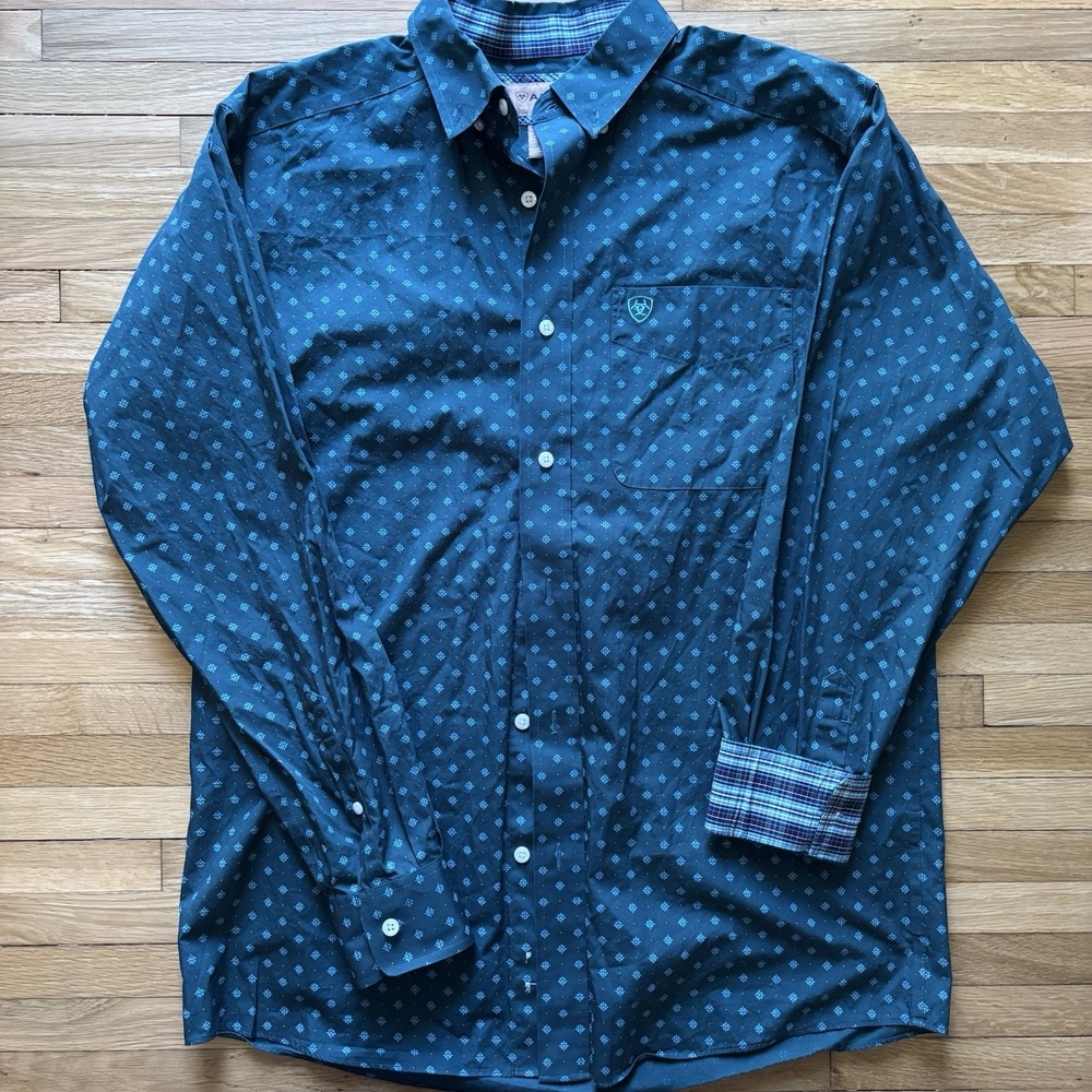 Ariat Gunnar Button Up Shirt Men's M Long Sleeve White Blue Plaid Floral Western